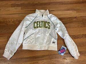 Boston Celtics Hardwood Classics Women’s NBA G-III & Carl Banks Jacket Large